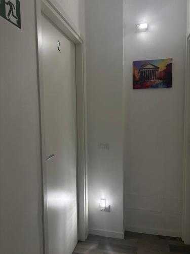 Room Detail